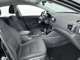 Hyundai Ioniq (2018) thumbnail 24