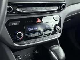 Hyundai Ioniq (2018) thumbnail 25