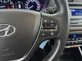 Hyundai i20 (2015) thumbnail 16