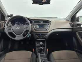 Hyundai i20 (2015) thumbnail 20