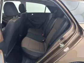 Hyundai i20 (2015) thumbnail 24
