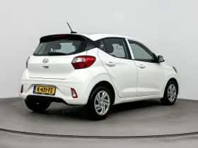 Hyundai i10 (2021) thumbnail 2