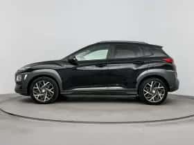 Hyundai Kona (2021) thumbnail 4