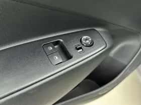 Hyundai i10 (2021) thumbnail 16