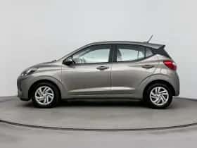 Hyundai i10 (2021) thumbnail 3