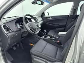 Hyundai Tucson (2017) thumbnail 11