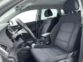 Hyundai Tucson (2017) thumbnail 28