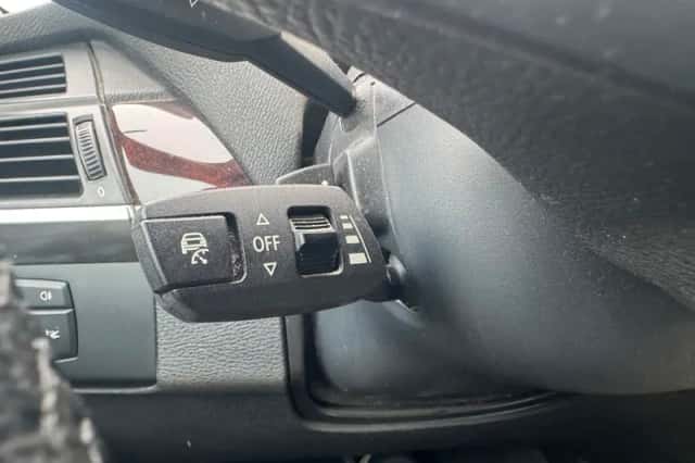 BMW X5 (2011) thumbnail 3