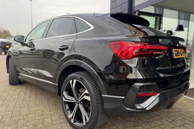 Audi Q3 Sportback (2021) thumbnail 5