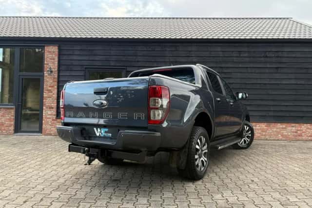 Ford Ranger (2021) thumbnail 4