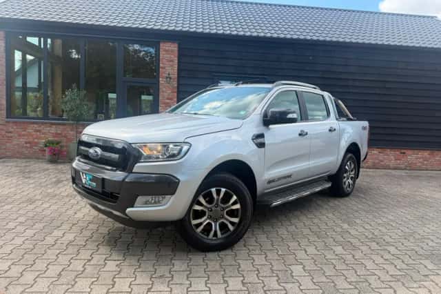 Ford Ranger (2017) thumbnail 2