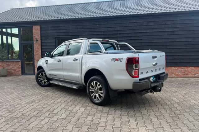 Ford Ranger (2017) thumbnail 3