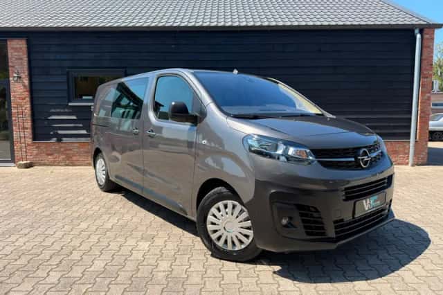 Opel Vivaro (2021) thumbnail 2