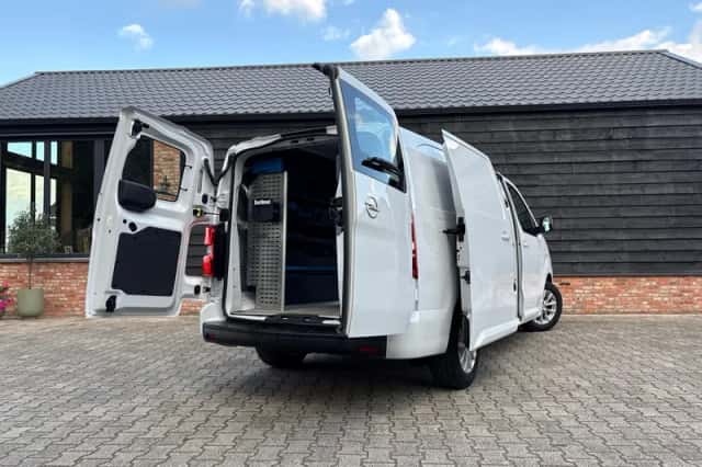 Opel Vivaro (2022) thumbnail 5
