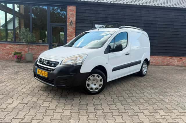 Peugeot Partner (2018) thumbnail 2
