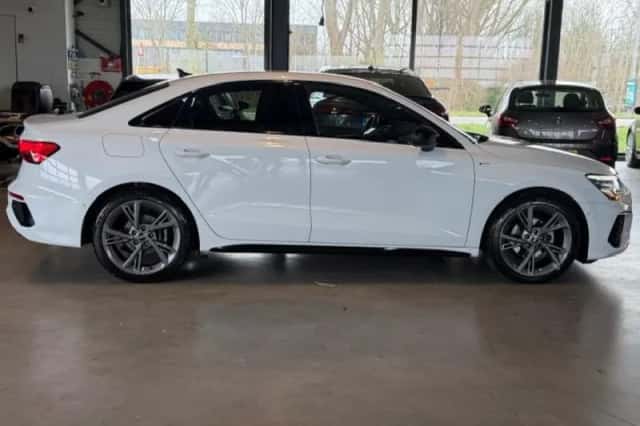 Audi A3 (2022) thumbnail 6