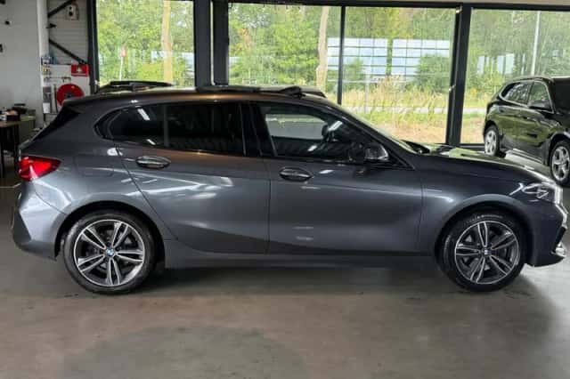 BMW 1-Serie (2019) thumbnail 6