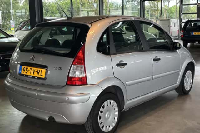 Citroën C3 (2007) thumbnail 4