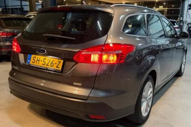 Ford Focus (2018) thumbnail 5