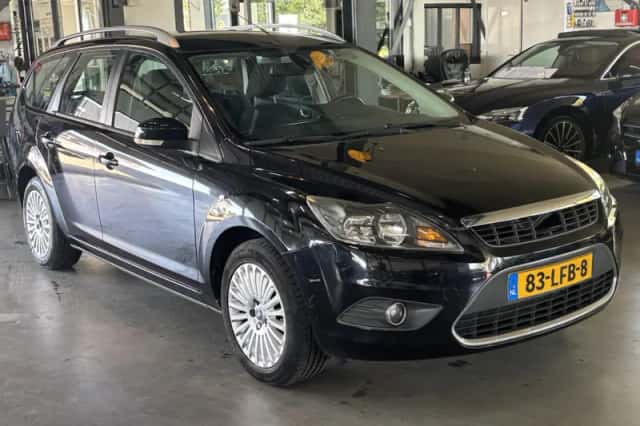 Ford Focus (2010) thumbnail 6