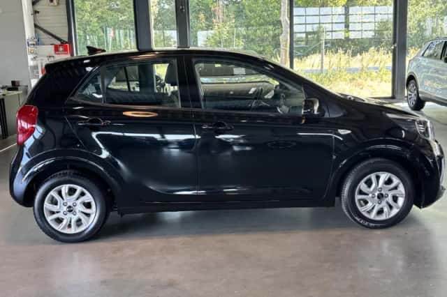 Kia Picanto (2017) thumbnail 5