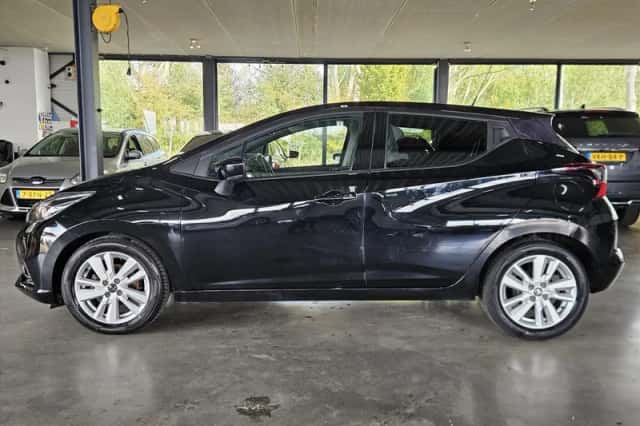 Nissan Micra (2019) thumbnail 3