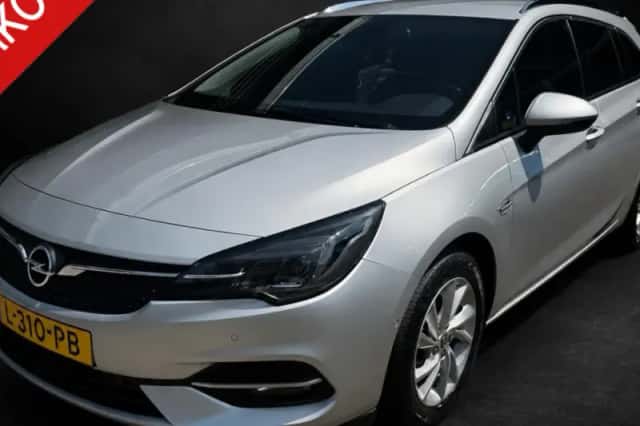 Opel Astra (2021) thumbnail 1