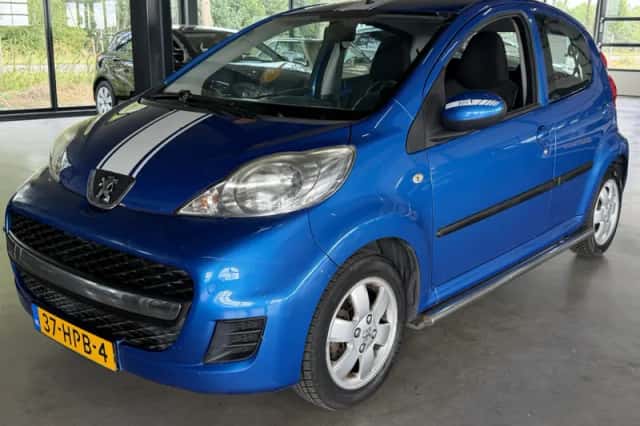 Peugeot 107 (2009) thumbnail 1
