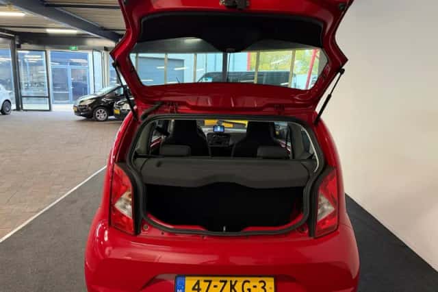 SEAT Mii (2012) thumbnail 4
