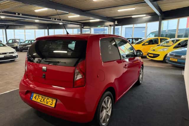 SEAT Mii (2012) thumbnail 5