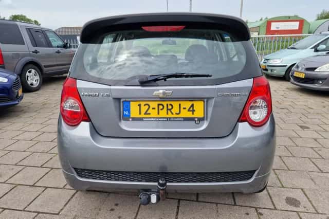 Chevrolet Aveo (2011) thumbnail 5