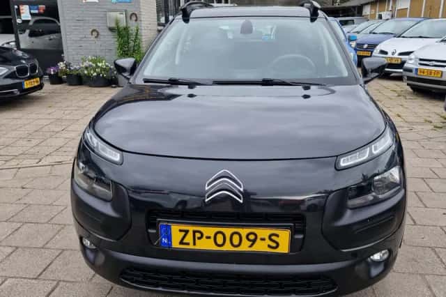 Citroën C4 Cactus (2018) thumbnail 2