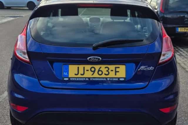 Ford Fiesta (2016) thumbnail 6