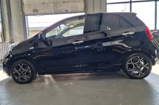 Kia Picanto (2014) thumbnail 3