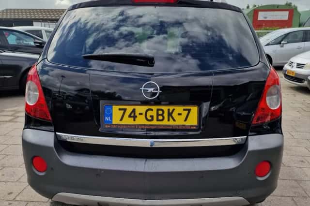 Opel Antara (2006) thumbnail 5