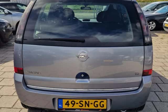 Opel Meriva (2006) thumbnail 5