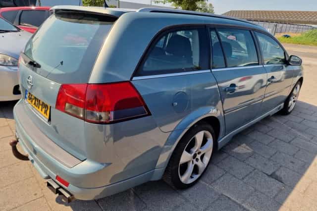 Opel Vectra (2007) thumbnail 6
