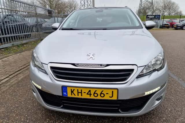 Peugeot 308 (2016) thumbnail 2