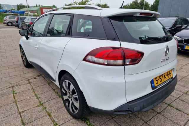 Renault Clio (2013) thumbnail 4
