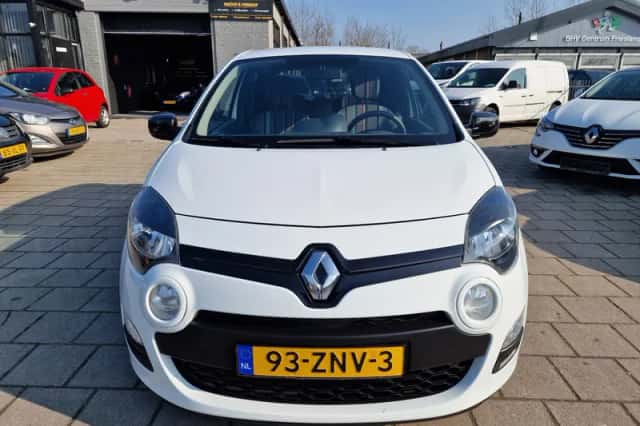 Renault Twingo (2013) thumbnail 2