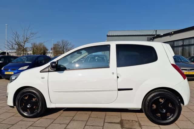 Renault Twingo (2013) thumbnail 3