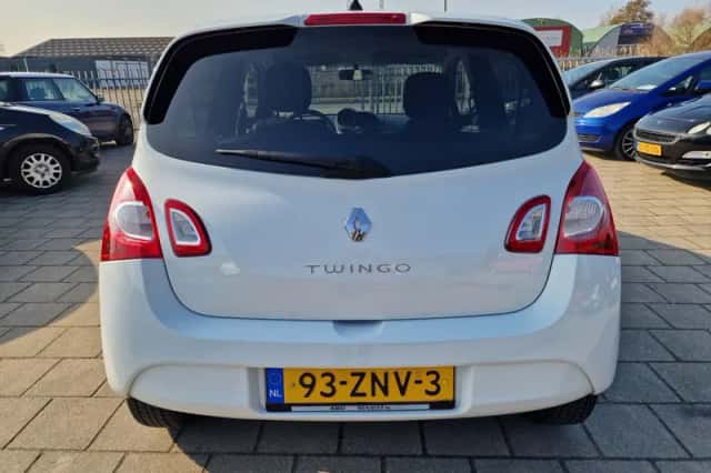 Renault Twingo (2013) thumbnail 5