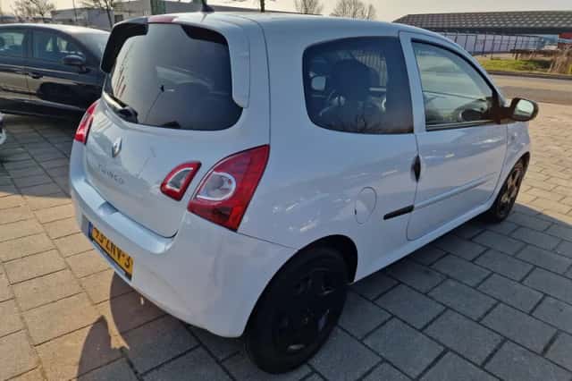 Renault Twingo (2013) thumbnail 6