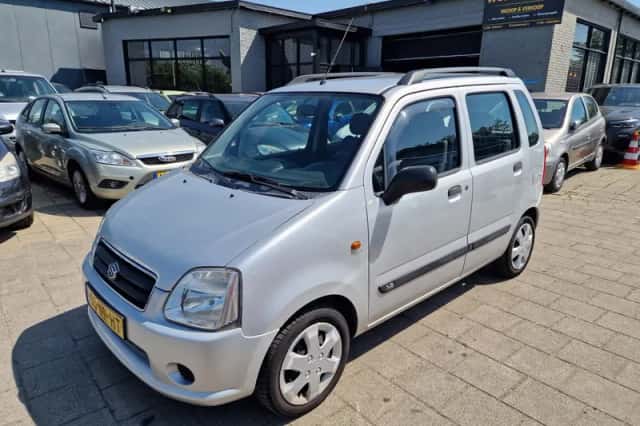 Suzuki Wagon R+ (2004) thumbnail 1