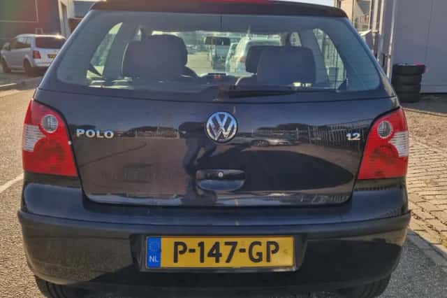 Volkswagen Polo (2003) thumbnail 5