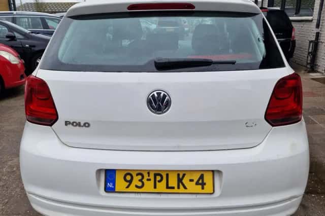 Volkswagen Polo (2011) thumbnail 5