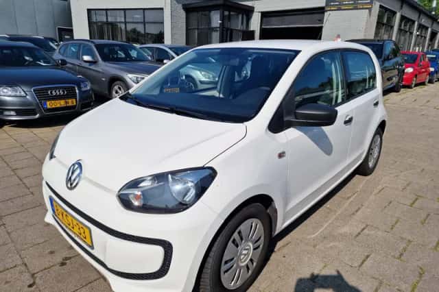 Volkswagen Up! (2013) thumbnail 1