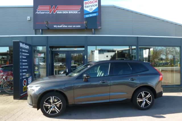Volvo XC60 (2021) thumbnail 1