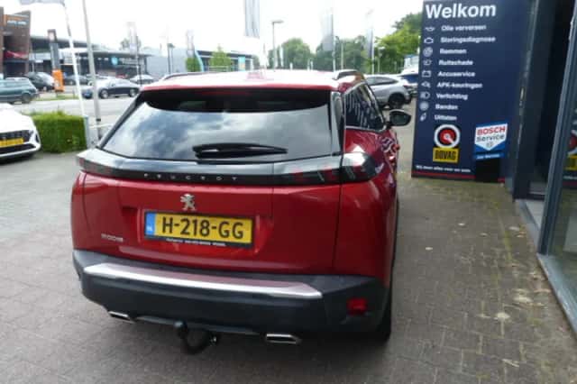Peugeot 2008 (2020) thumbnail 6
