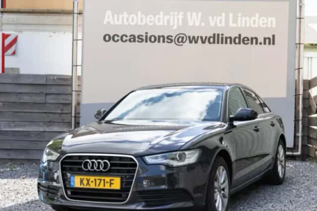 Audi A6 (2012) thumbnail 1